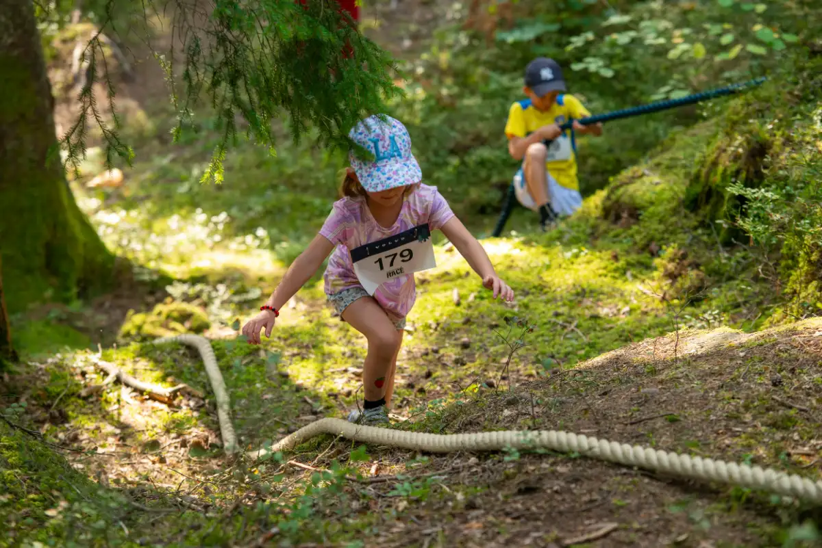 Full fart genom skogen!